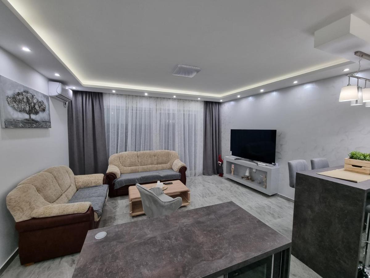 סובוטיקה 306 Apartman מראה חיצוני תמונה
